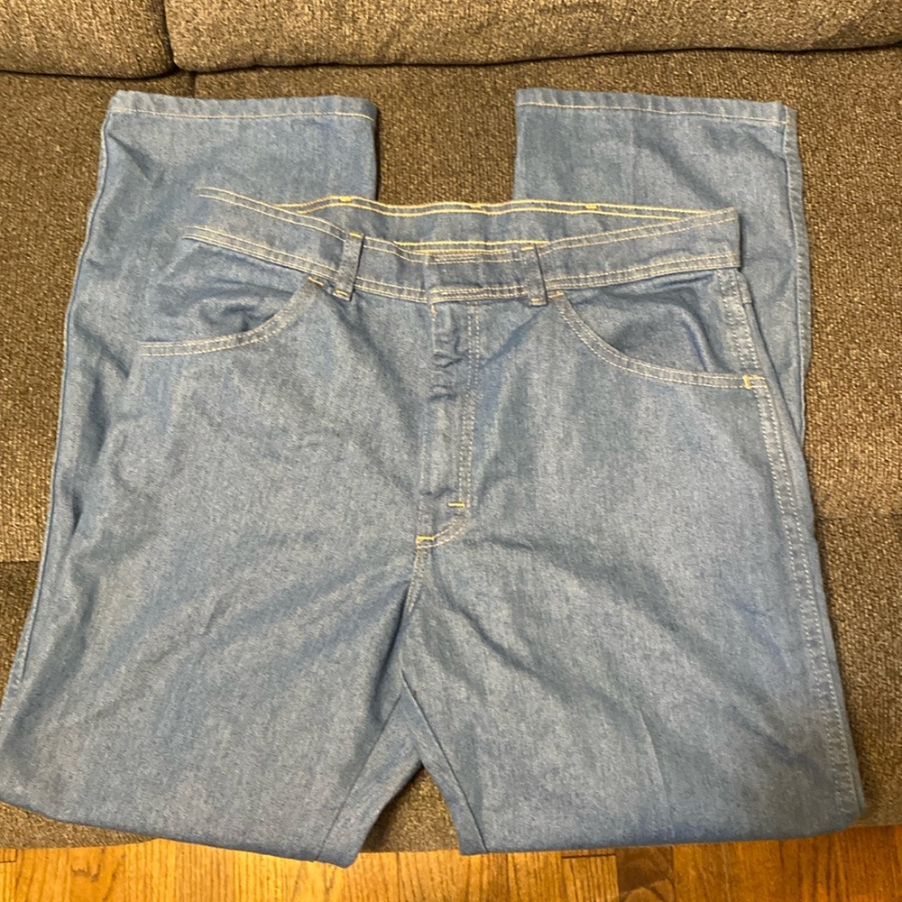 Mens NWT Wrangler Jeans